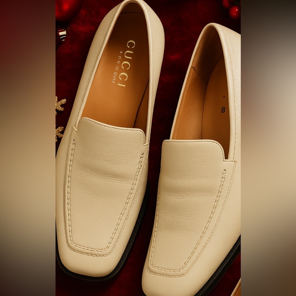 Vintage Gucci Women’s Ivory Leather Loafers – Size 5B – Made in Italy - Picture 7 of 7
